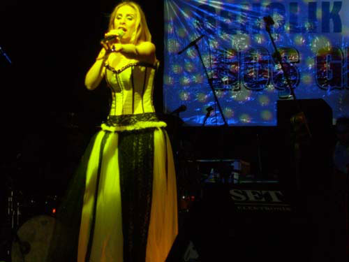 ORDU'DA MAYIS 7'SİNDE KUTSİ VE ZEYNEP CASALİNİ KONSERİ 5