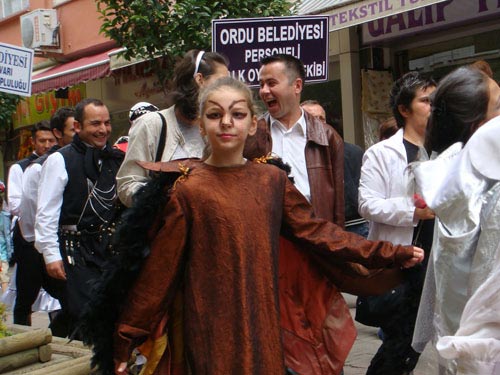 4. Ordu Uluslararası Çocuk ve Gençlik Tiyatroları Festivali 8
