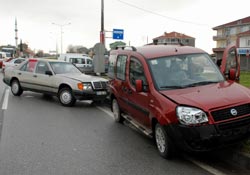 Ordu'ya gelen SP konvoyunda kaza