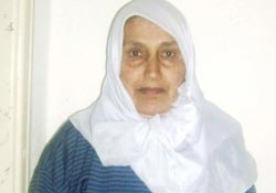 Yaşlı kadının emekli maaşını gasp ettiler