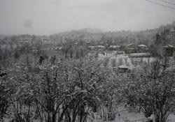 Giresun'da kar kalınlığ 60 cm oldu