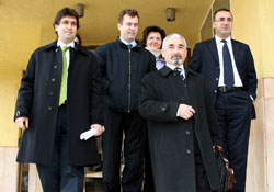 Öğretim üyelerinden karşılıklı suç duyurusu