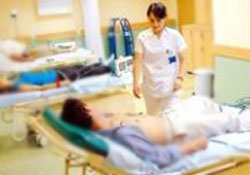 Hırsız hastane personel kartını çaldı