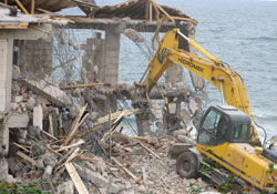 Ordu'da 15 kaçak yapı yıkılacak