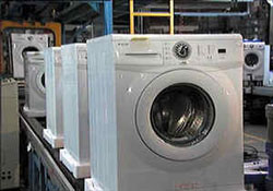 Batman'a 500 kamyon beyaz eşya