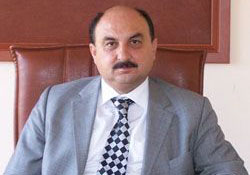 "Devlet kaynaklarını yandaşlarına satıyor"