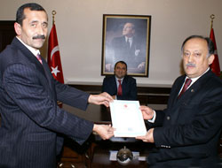 AKP'li vekilin havası söndü