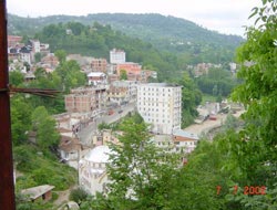 Tarihi cami yardım bekliyor