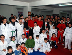 Başkan analayan seçim gezilerinde