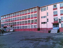 Okul Müdürlerinin yerleri değişti