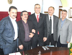 Vekil Yalçın ve Aday Aydın'dan şöförlere ziyaret