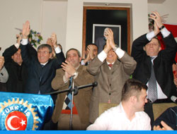 Türk-İş'den Torun'a destek