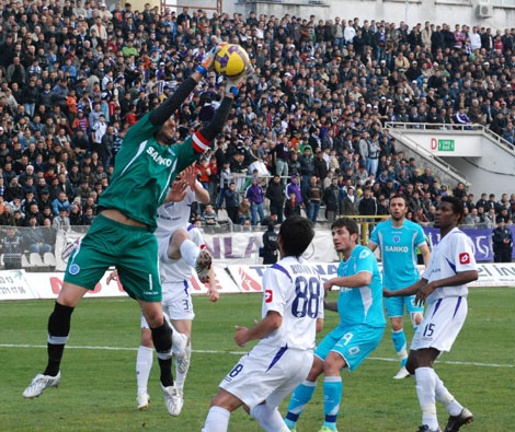 Hakem; Hüseyin Sabancı