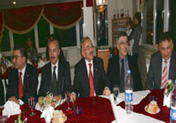 Doktorlardan Tıp Bayramı yemeği