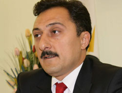 Gümüş:Torun başkalarının yaptıklarını sahipleniyor