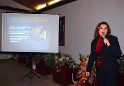 Sigaraya reklamla özendiriliyorlar