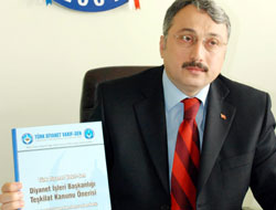 Karakış:İmamlara resmi tatilde mesai verilsin