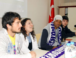 Ordusporlu topçular öğrencilerle buluştu