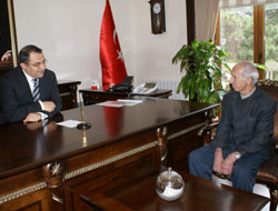 Huzurevi sakinleri Vali Kaban'dan dolmuş hattı istedi