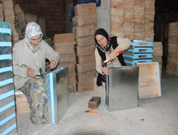 Mücadele eden kadın işçilerin günü