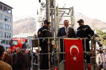 İtfaiyeye yeni araç