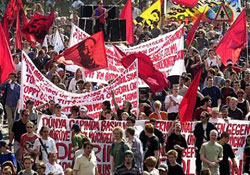 1 Mayıs 2 ayrı Meydanda Kutlanacak