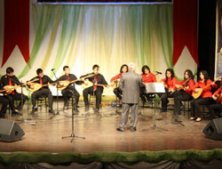 AKM'de halk müziği konseri