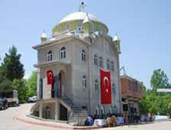 İmamlar İzinde Ezan Okunmuyor