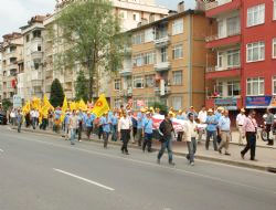 Eğitim-Sen toplu sözleşme için yürüdü