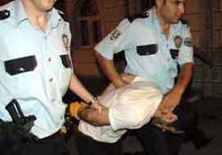 Oto hırsızı yakalandı