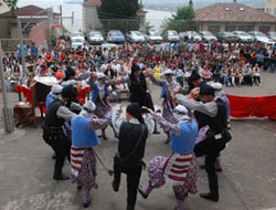 Öğrencilerin karne heyecanı