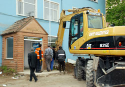 Öğretmenevinin Yıkımı Gerçekleştirildi