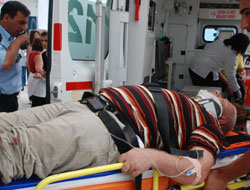 Yoldan çıkan araç takla attı:4 yaralı