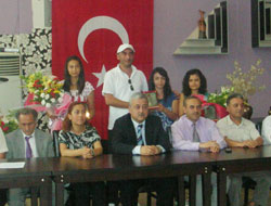 ATAK'dan öğrencilere plaket töreni