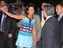 İş bulmak için herkes bunu mu yapmalı!