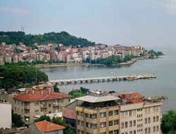 Vekiller Ünye Kurultayına katılacak