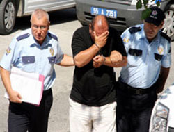 Zabıta kılığında dolandırdılar