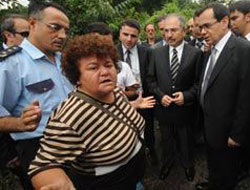 Sel mağduresi bakandan yardım istedi