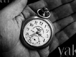 Cuma günü bir kez başka yok!