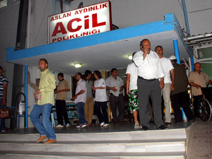 Davet yemeği zehirledi