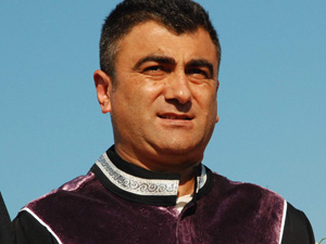 Türkçe renklerini arıyor