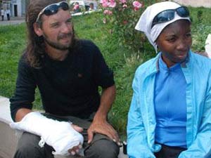 Turistlere yerli dayağı