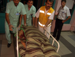 Traktör devrildi 1 ölü, 1 yaralı