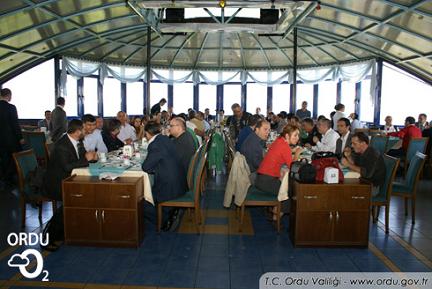 Vali Basına Kahvaltı verdi