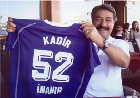 İnanır'dan tutuklu gazetecilere destek mesajı