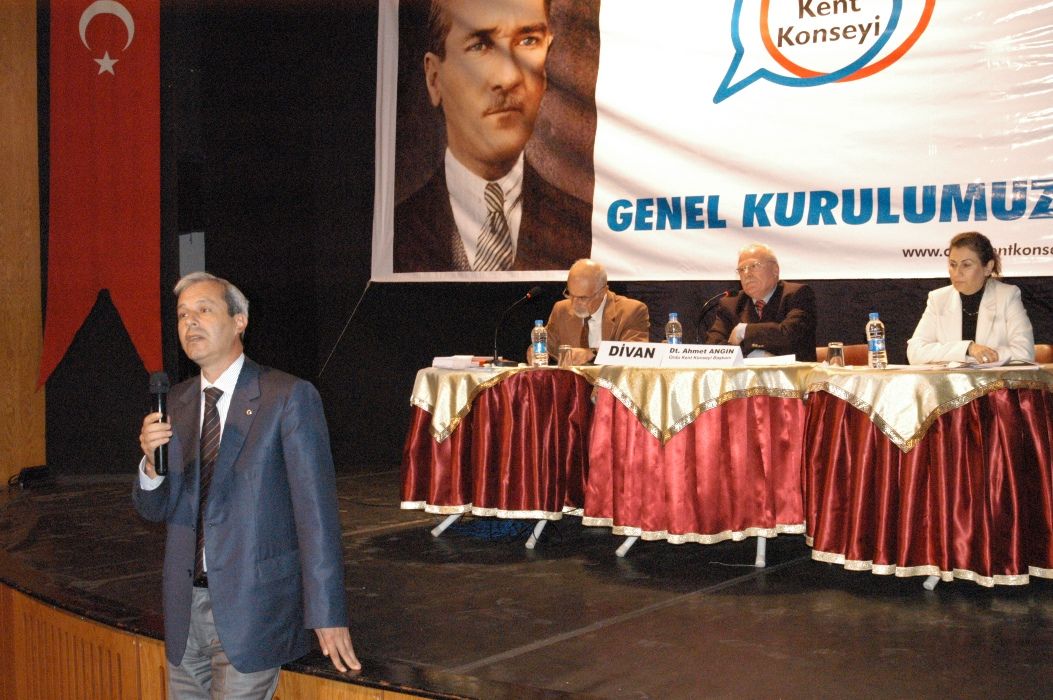 Kent Konseyi Genel Kurulunu yaptı