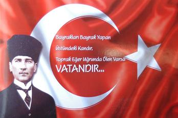 Bu günBelediye Bayrak Dağıtacak