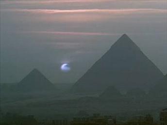 Mavi güneş şaşırttı