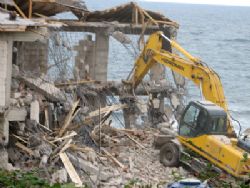 Özel İdarede Çifte Standart mı?