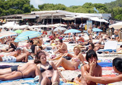 Turist sayısı yüzde 18.67 arttı